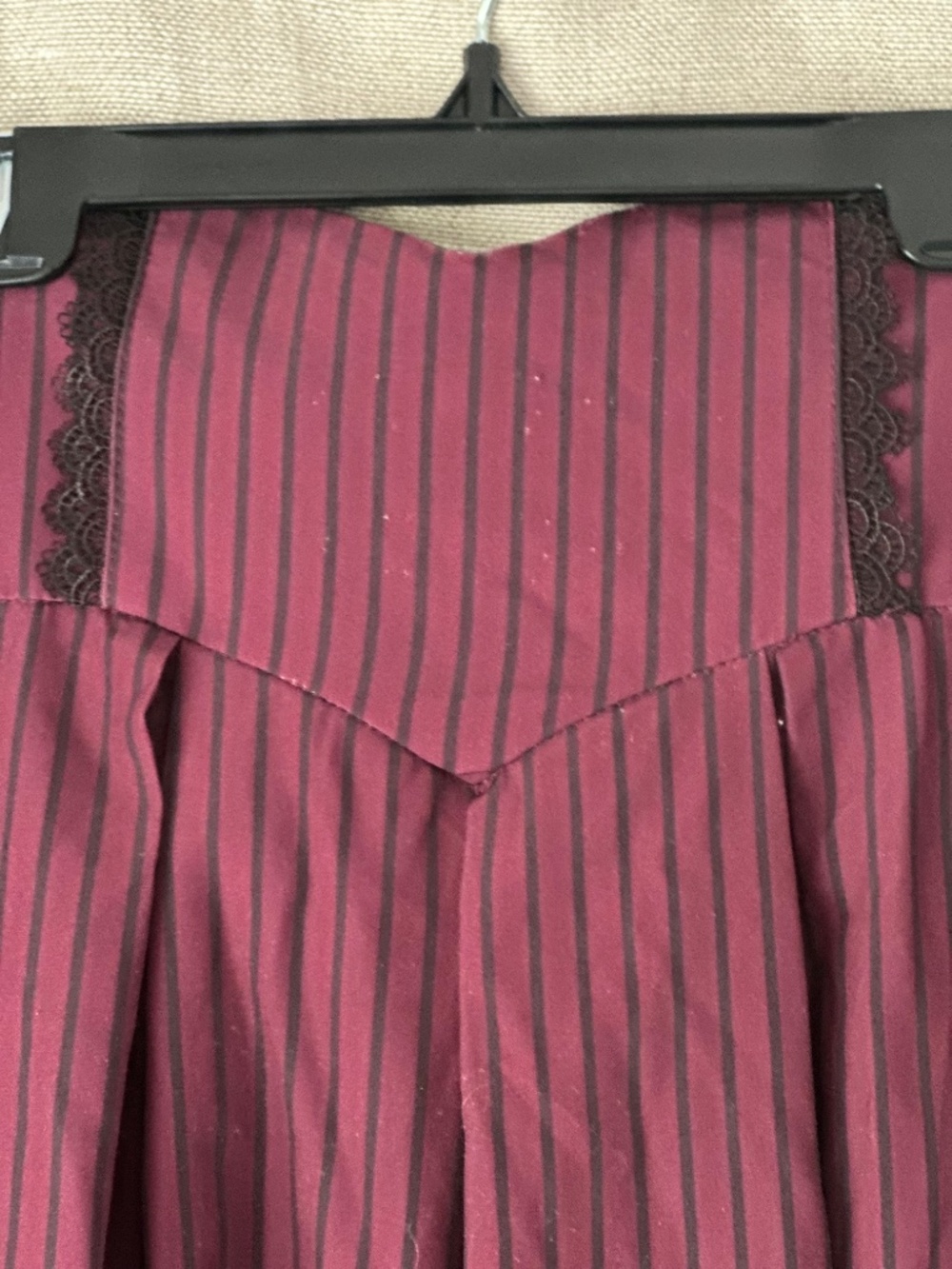 Long Theatrical Skirt that Cinches in the Back.  Like a Petticoat. - Picture 4 of 5